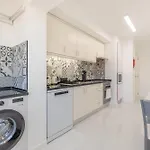 Naval View By Links Apartament Funchal (Madeira)