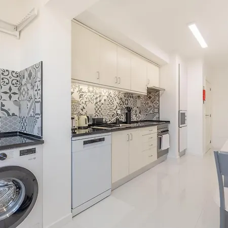 Naval View By Links Апартаменты Фуншал